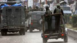 Jaish-e-Mohammad militants killed, pulwama attack bomber, jammu-srinagar highway, j&k police, crpf, kashmir news, indian express