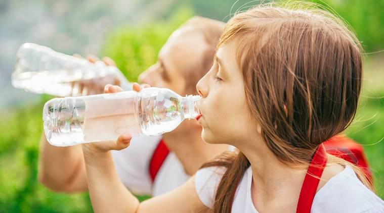 we should drink plenty of water in hindi