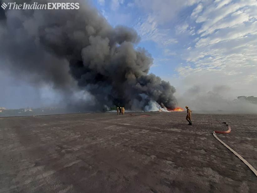 Fire near Howrah Bridge in Kolkata
