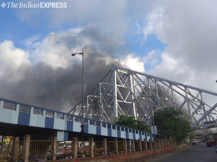 Fire near Howrah Bridge in Kolkata