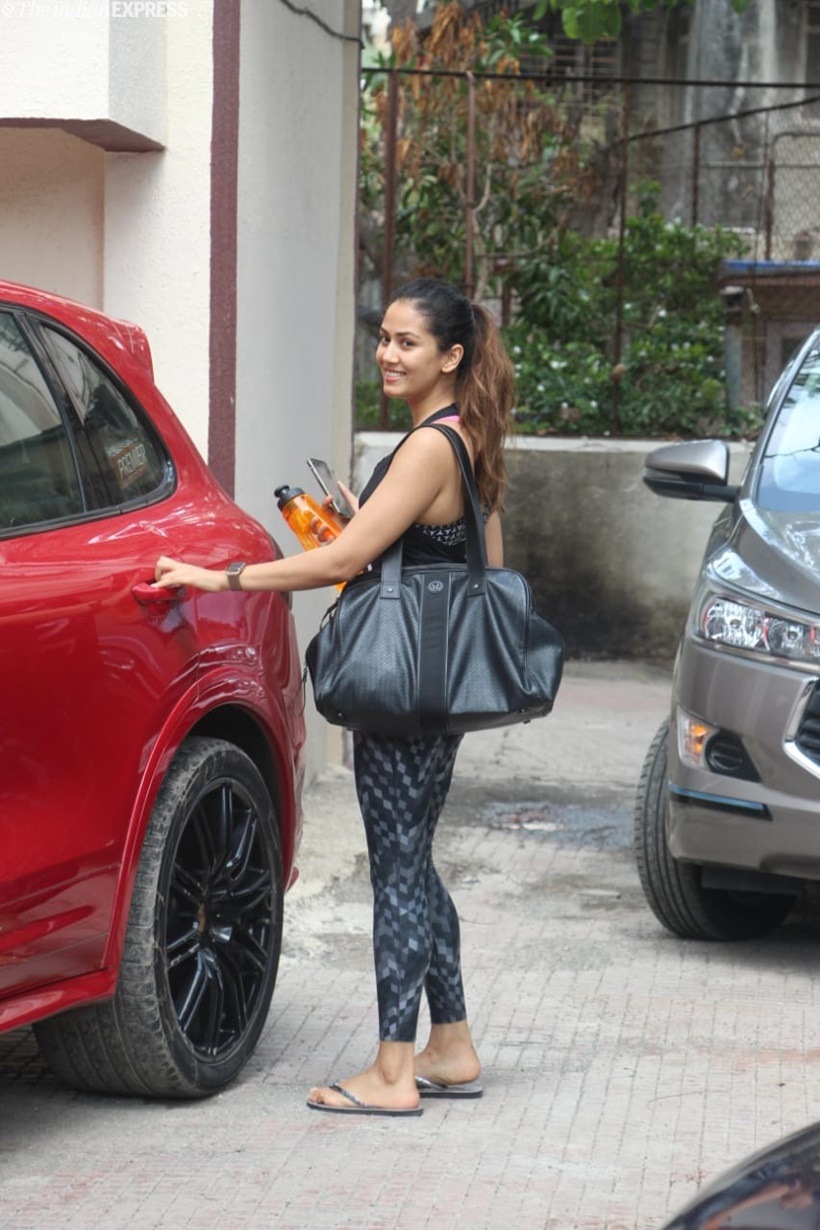 mira rajput workout