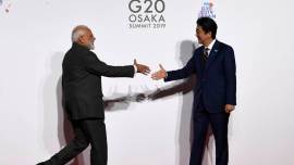 shinzo abe, shinzo abe resigns, japan pm, japan pm shinzo abe resigns, shinzo abe latest news, shinzo abe japan prime minister, indian express