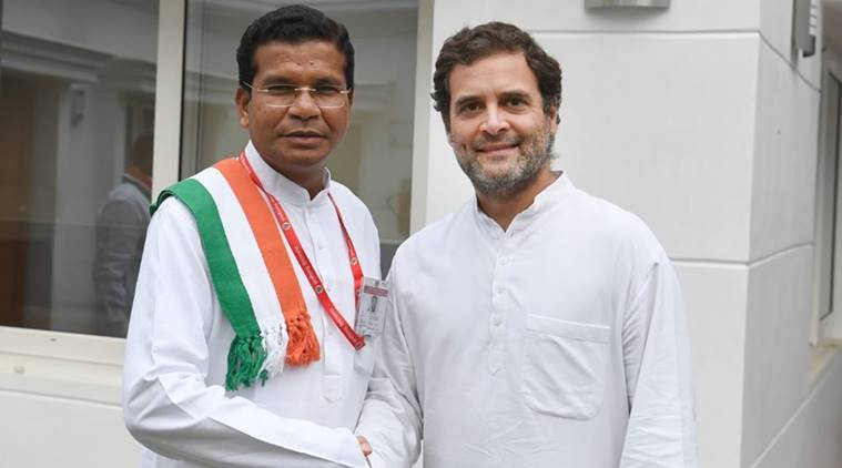 chhattisgarh congress, chhattisgarh congress president, mohan markam, tribal leader mohan markam, chhattisgarh congress president mohan markam, chief minister bhupesh baghel, rahul gandhi, congress president, rahul gandhi congress, india news, Indian Express