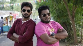 Nenjamundu Nermaiyundu Odu Raja movie review