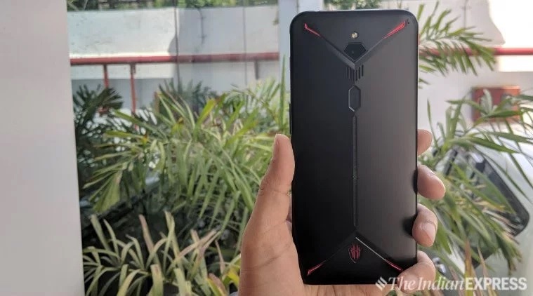 oneplus 7 pro, nubia red magic 3, oneplus 7, black shark 2, redmi k20 pro, galaxy s10, galaxy s10+, galaxy s10e, asus 6z