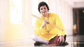 rakesh chaurasia, shiv nadar school, world music day, flautist rakesh chaurasia, music, flute, concert, guitar, musical instruments, yash raj studio mumbai, tabla, juhu beach, indian express news