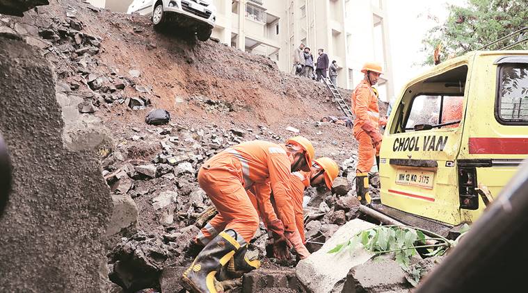 pune wall collapse, wall collapse pune, alcon landmarks, alcon landmarks pune, construction, labourers, housing society, builders, residents, rescue operations, ndrf, fire brigade, firefighters, pune news, indian express news
