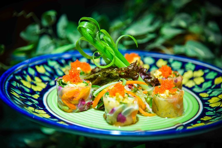 salmon and avocado summer rolls, Vietnamese recipe, delicious recipe, indian express, indian express news