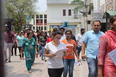 SBI, SBI clerk, SBI clerk exam analysis, SBI clerk question paper, SBI clerk mock test, recruitment exam, employment news, sarkari naukri, sarkari naukri result,