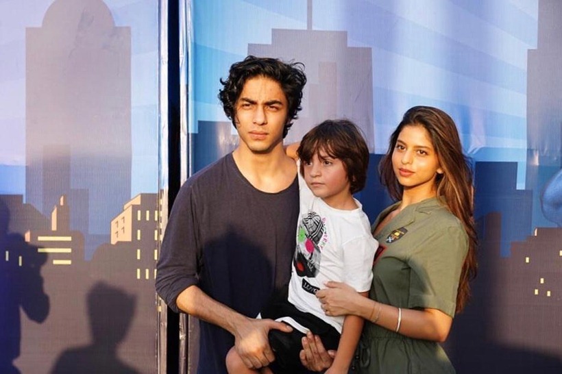 shah rukh khan kids photo