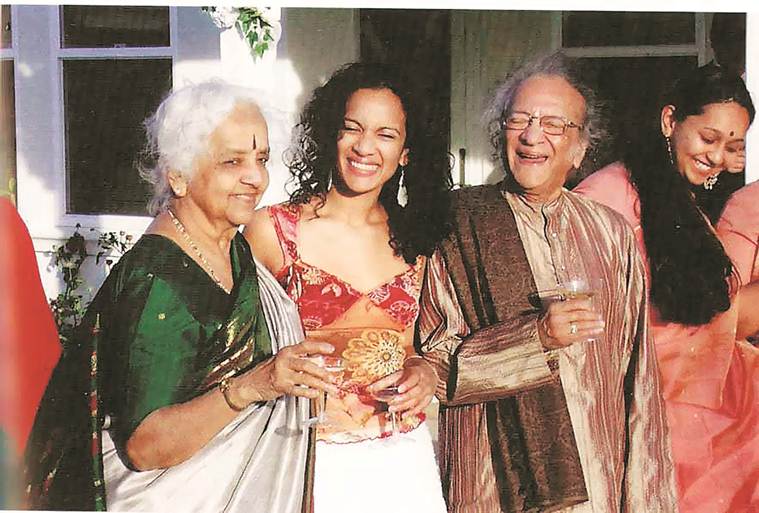 lakshmi shankar, lakshmi shankar grammy, lakshmi shankar dancer, lakshmi shankar book, pandit ravishankar, anoushka shankar
