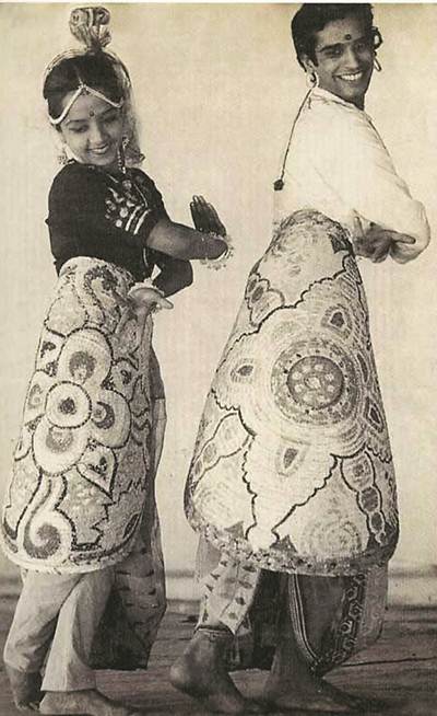 lakshmi shankar, lakshmi shankar grammy, lakshmi shankar dancer, lakshmi shankar book, pandit ravishankar, anoushka shankar