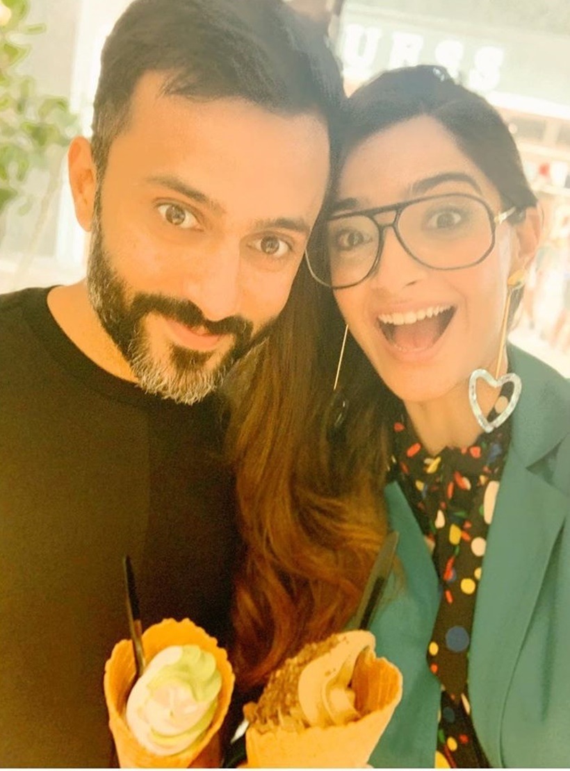 sonam, anand ice cream