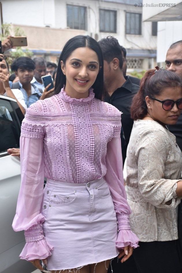 kiara advani in white shirt in kabir singh