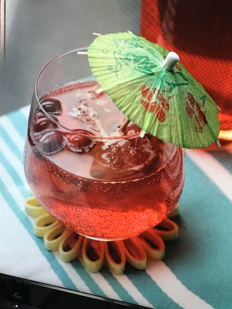 summer, summer drinks, cranberry popsicles, cranberry sorbet