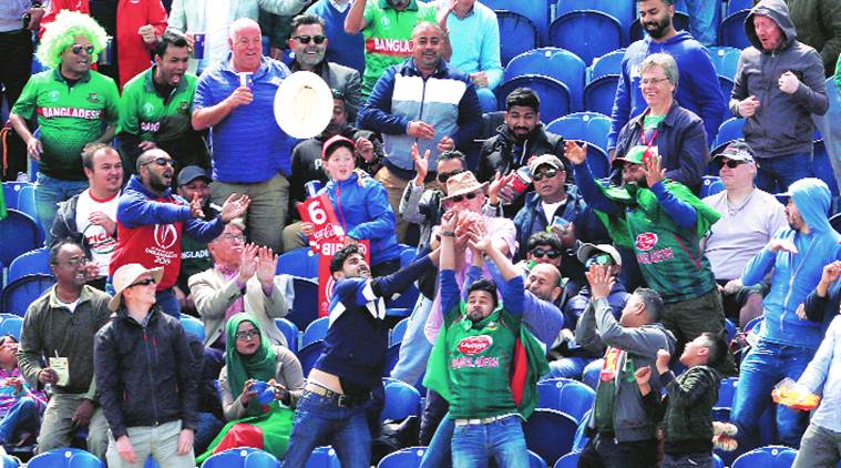 cricket world cup 2019, world cup 2019, Fastest Left-Armer of All Time, Float, natahn lyon, australian players, india vs australia, ind vs aus,