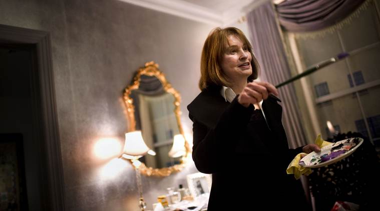 Gloria Vanderbilt, who built a 0 million fashion empire, dies at 95