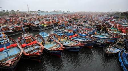 Cyclone Vayu, Cyclone Vayu Gujarat coast, Cyclone Vayu Kutch coast, Ministry of Earth Sciences, Gujarat government, India monsoon, weather news, Indian express