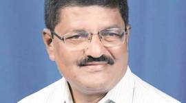 maharashtra government, vinayak rao patil, maharashtra government plastic ban, plastic pouches ban, buyback pouches, india news, Indian Express