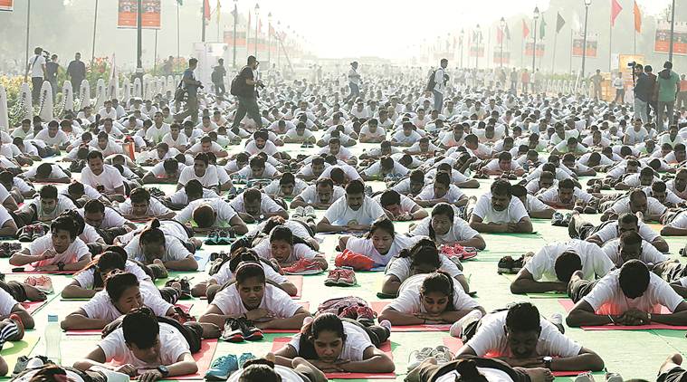 delhi, delhi news, international yoga day 2019, yoga day 2019, yoga day celebrations, yoga day celebrations 2019, yoga day 2019 celebrations, yoga day in delhi, india news, Indian Express