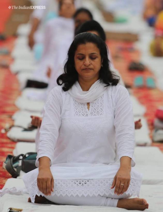 yoga day, yoga day 2019, yoga day photos. yoga day picture, 2019 Yoga day, Yoga day Modi, international yoga day, international yoga day 2019, international yoga day 2019 live streaming, international yoga day 2019 speech, international yoga day 2019 narendra modi, narendra modi, narendra modi speech, yoga day 2019, yoga day speech, happy yoga day, indian express