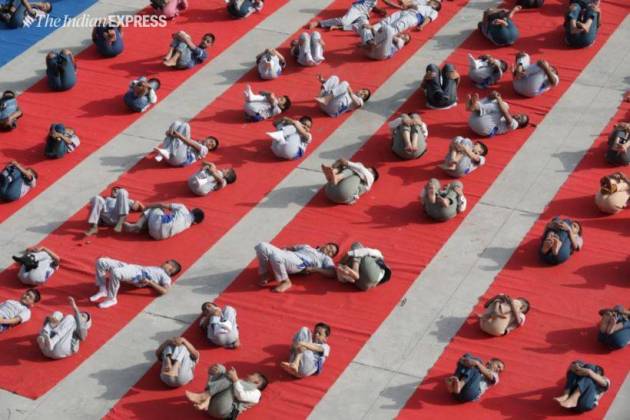 yoga day, yoga day 2019, yoga day photos. yoga day picture, 2019 Yoga day, Yoga day Modi, international yoga day, international yoga day 2019, international yoga day 2019 live streaming, international yoga day 2019 speech, international yoga day 2019 narendra modi, narendra modi, narendra modi speech, yoga day 2019, yoga day speech, happy yoga day, indian express