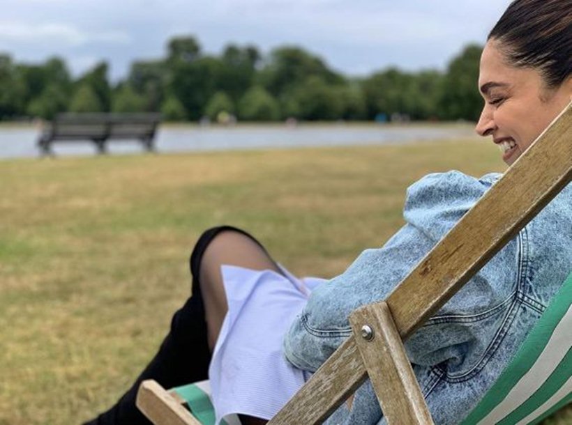 ranveer singh shares deepika padukone photo