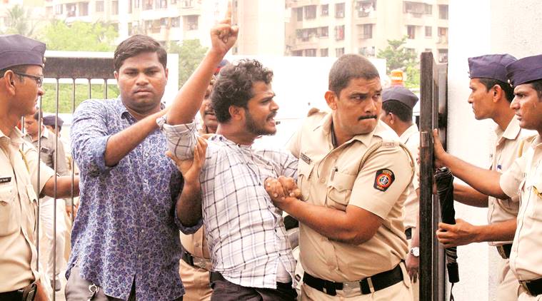 mumbai university, mumbai university function, abvp shiv sena clash, abvp protest, mumbai university abvp protest, Aaditya Thackeray, indian express news