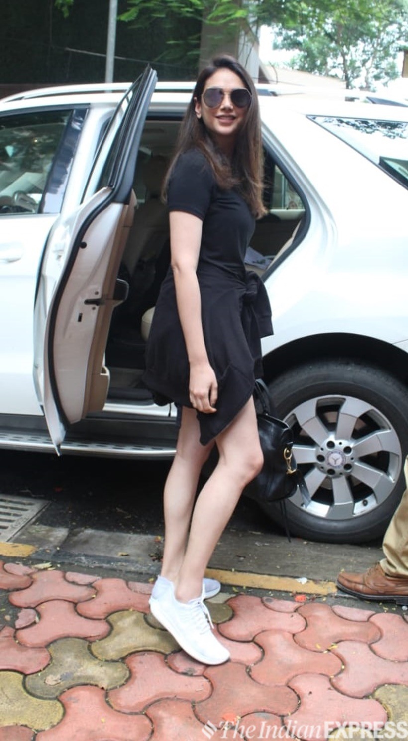 Arjun Kapoor, Malaika Arora, Kangana Ranaut, Aditi Rao Hydari, Zareen Khan, entertainment news, indian express