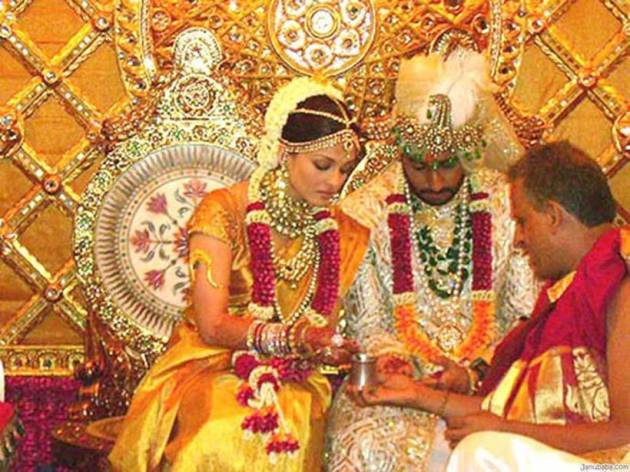 Aishwarya Rai Bachchan, Abhishek Bachchan, wedding ceremony, bollywood wedding, indian express