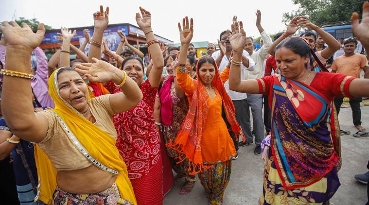 amarnath yatra, amarnath yatra suspended, burhan wani, burhan wani death anniversary, amarnath yatra accident, amarnath yatra safety, amarnath yatra security, jammu and kashmir amarnath yatra, india news, indian express