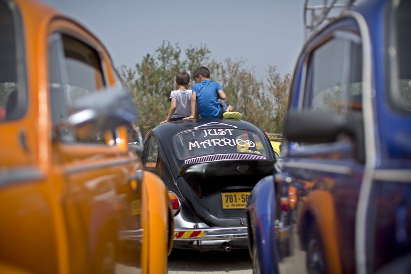 Volkswagen Beetle, volkswagen beetle photos, Volkswagen Inc, Volkswagen Beetle production ends, Beetle production ends, Volkswagen motors,