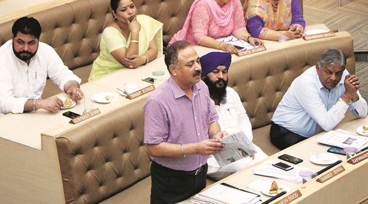 BJP councillors train guns at one another, parking issue takes a hit
