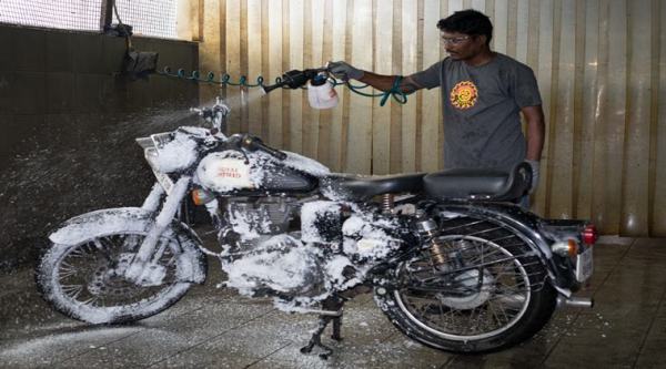 Royal Enfield, Dry wash initiative, Chennai