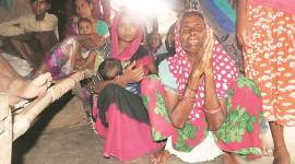 uttar pradesh crime, barabanki crime, barabanki man on fire, barabanki dalit, uttar pradesh dalit, Yogi Adityanath, uttar pradesh dalit man on fire, crime against dalit, indian express news