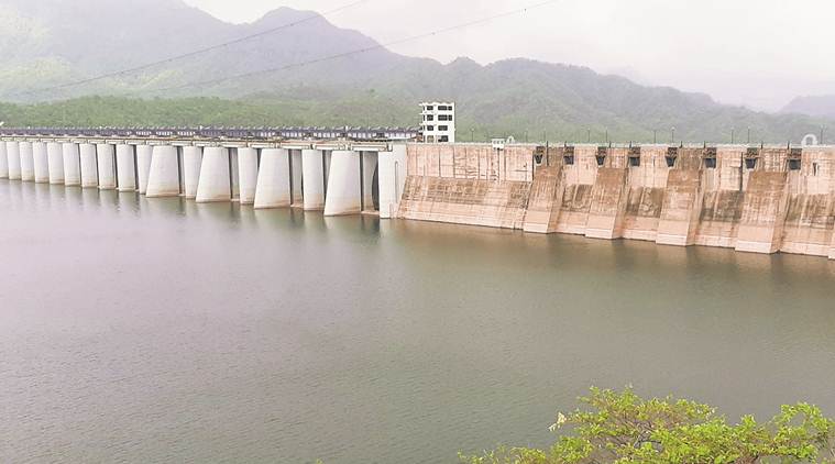 Gujarat’s water woes may keep Narmada’s riverbed power house shut long ...