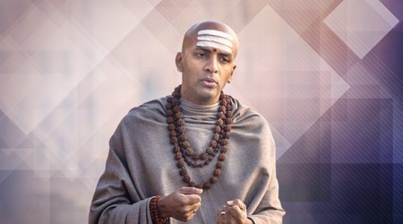 distraction, distraction dandapani, motivation speaker dandapani, indianexpress, self-development speaker Dandapani, practice makes perfect, why am I distracted, why are we distracted, how to do meditation, why practice meditation, self-awareness, life positive, inspiring messages, inspiring quotes, inspiring videos, dandapani inspiring videos, monk dandapani,