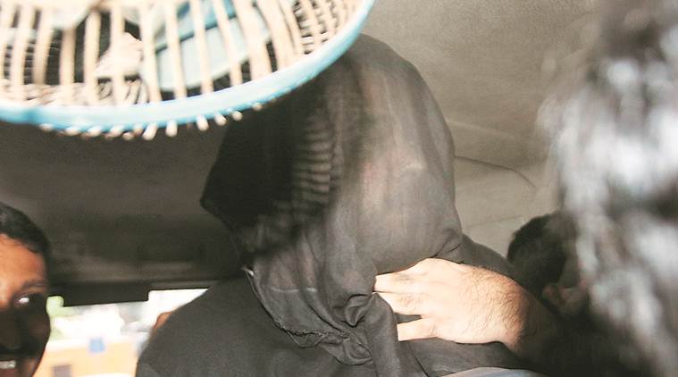 mumbai police, mumbai police crime branch, crime branch mumbai police, dawood ibrahim, dawood ibrahim aide, dawood ibrahim brother, mumbai news, Indian Express