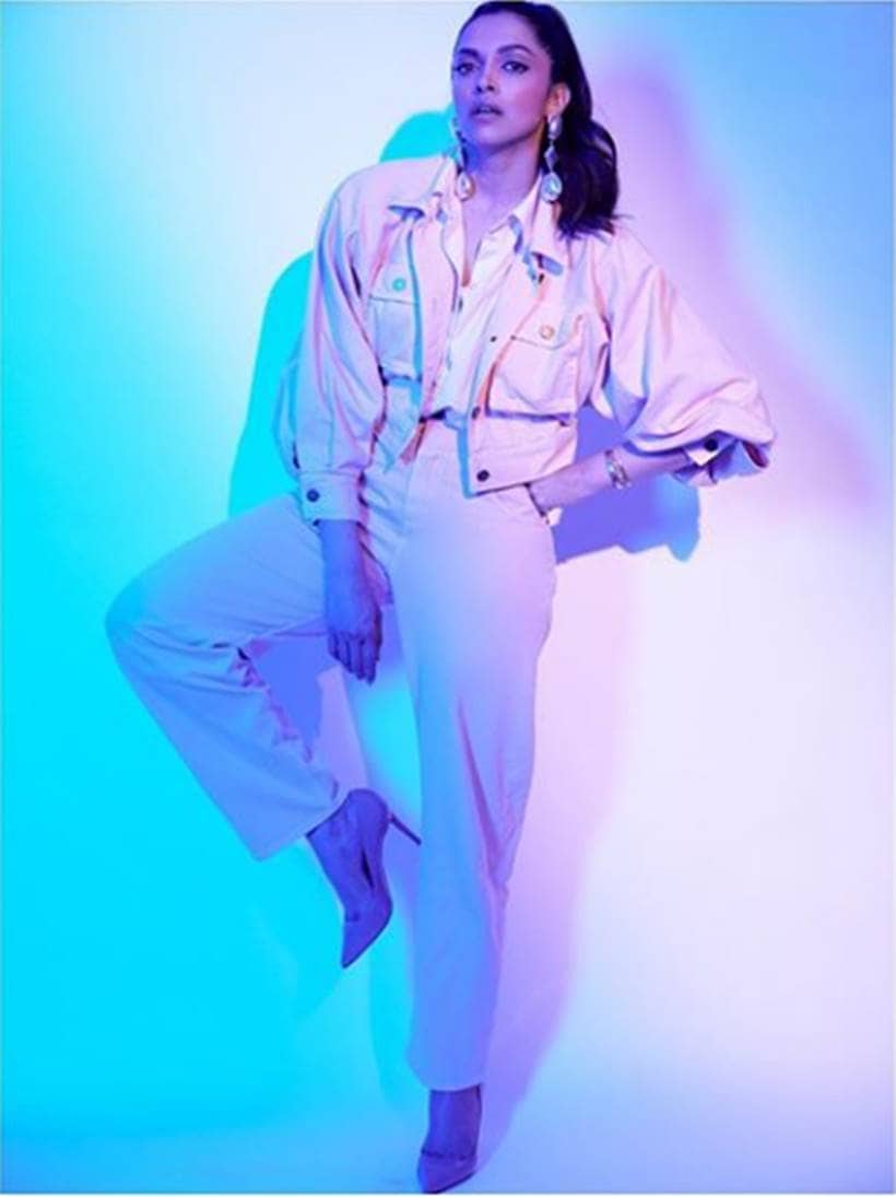 Deepika Padukone, Kareena Kapoor Khan, Kriti Sanon, Sonakshi Sinha, Kangana Ranaut, fashion hits and misses of the week, indian express news