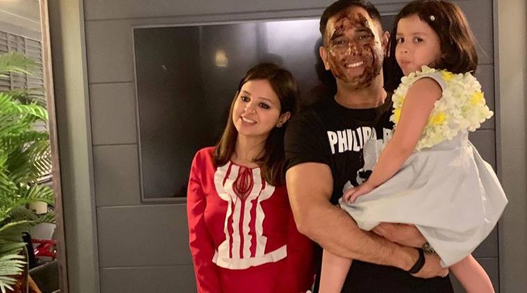 ms dhoni family photo