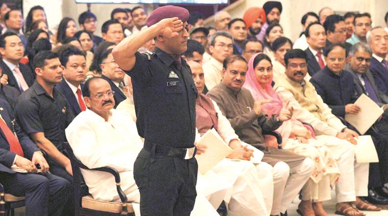 Lieutenant Colonel (Honorary) MS Dhoni, MS Dhoni, Indian Army, Territorial Army, Kashmir