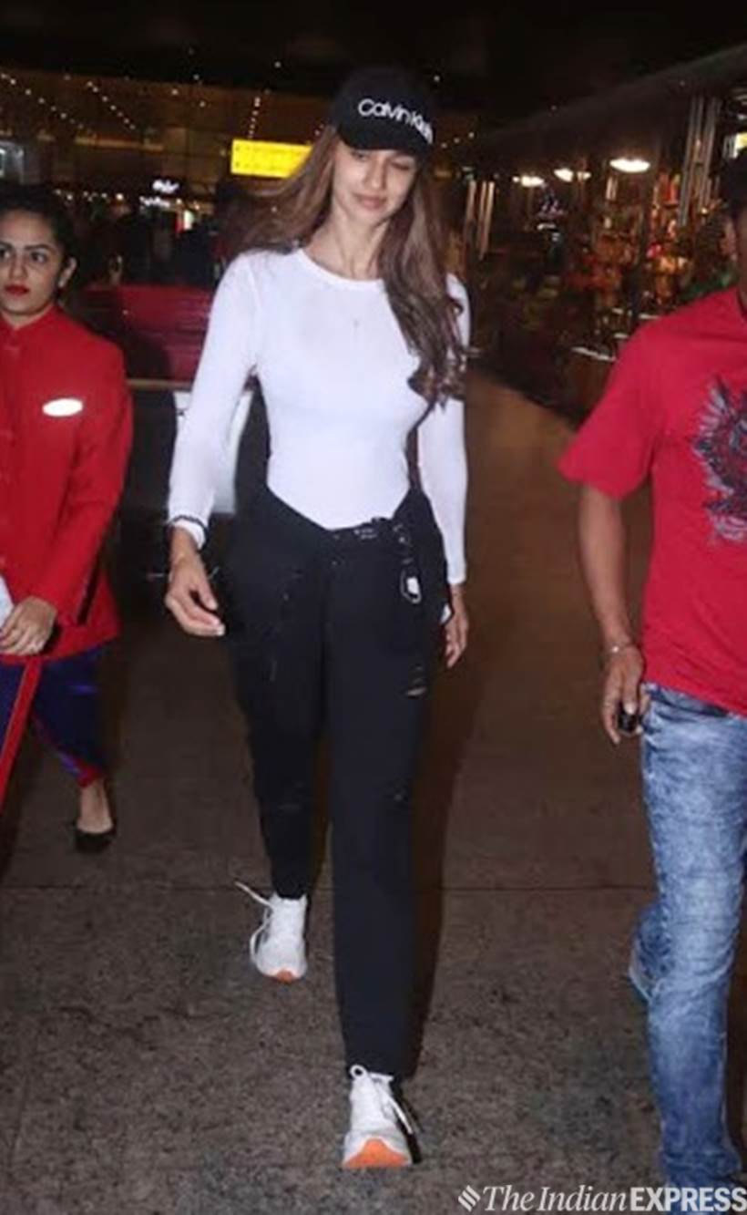 Sunny Leone, Malaika Arora, Meezaan Jaffrey, Ileana D'Cruz, Disha Patani, Vaani Kapoor, Karishma Tanna, entertainment news, indian express