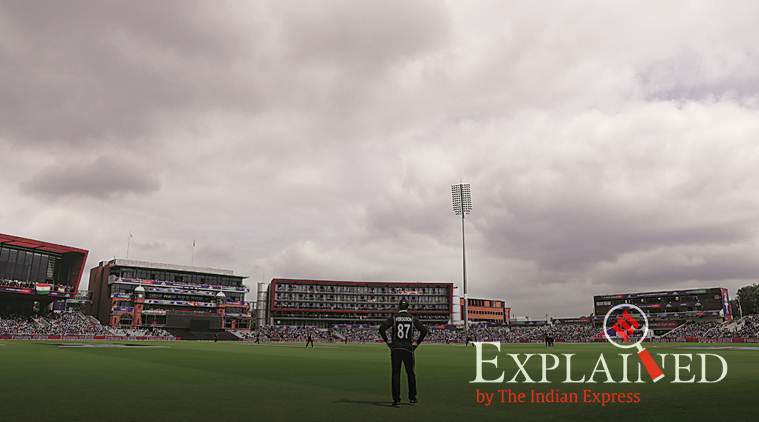 Overcast conditions, grass on pitch influenced decision to bowl