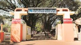 Pune news, Pune city news, Pune FTII protest, FTII students protest FTII Pune fee hike protest, indian express news