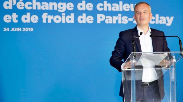 French environment minister quits over high spending allegations