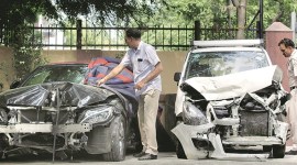 Delhi, Delhi news, Delhi GK, Delhi GK I, Delhi accident, Delhi GK I accident, Delhi CRPF accident, Delhi road accident, Indian express