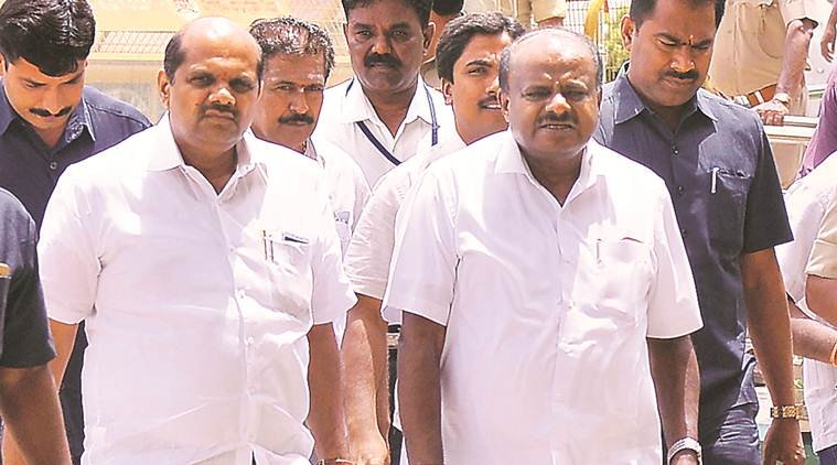 Karnataka, S)。peaker KR Ramesh Kumar, Karnataka Crisis, Rahul Gandhi, karnataka congress, karnataka govt crisis, S)。iddaramaiah, karnataka govt news, hd kumaraswamy, karnataka mla resigination, karnataka politics, Indian express