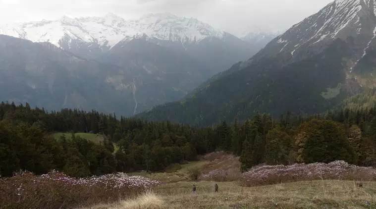 Himalayan states, green bonus for Himalayan states, environment conservation, Himalayas, Nirmala Sitharaman, Indian express