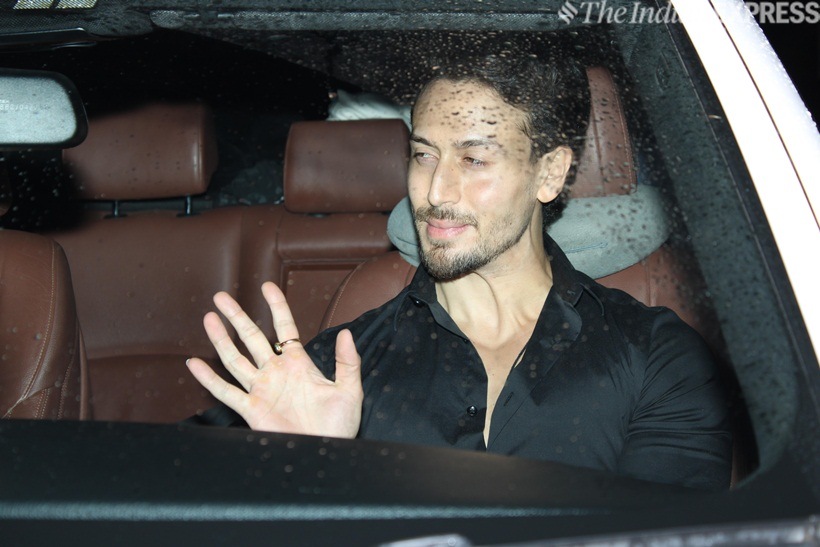 tiger shroff at super 30 screening