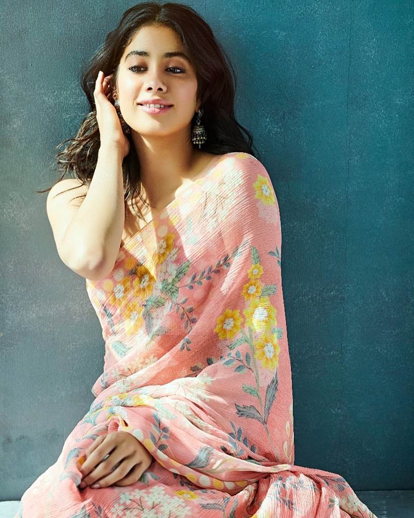 Priyanka Chopra, Mira Rajput, Ananya Panday, Suhana Khan, Shanaya Kapoor, Sara Ali Khan, Janhvi Kapoor, Celebrity social media photos, social media photos, Shahid Kapoor, Bhumi Pednekar, Shilpa Shetty, Kartik Aaryan, entertainment news, indian express